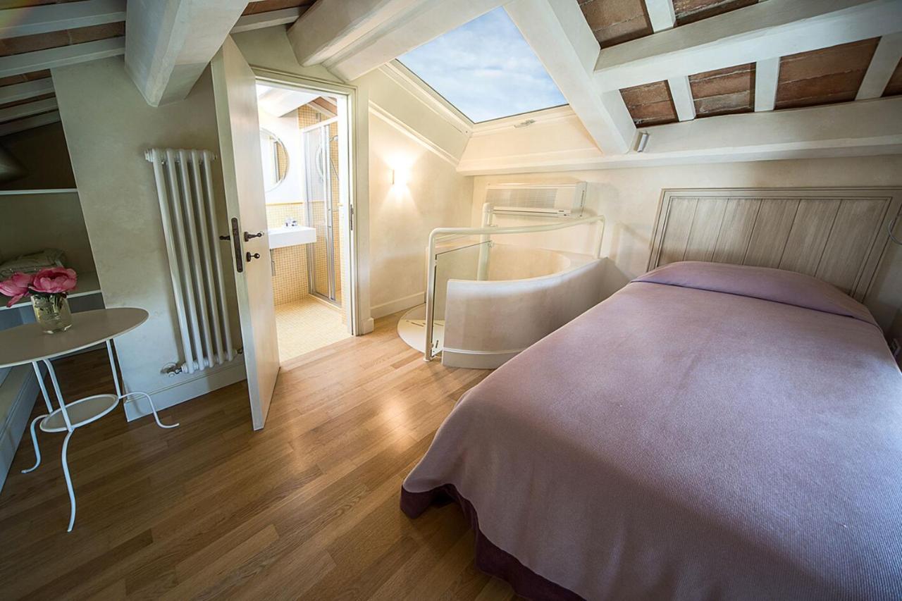 Apartamento Il Casale Di Giulia Sirolo Exterior foto