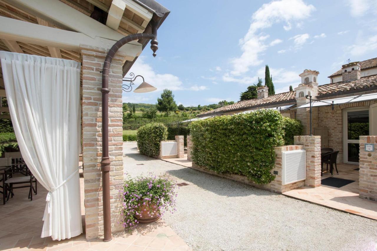 Apartamento Il Casale Di Giulia Sirolo Exterior foto